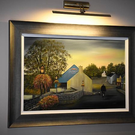 The Leitrim Inn And Blueway Lodge County Leitrim Екстериор снимка
